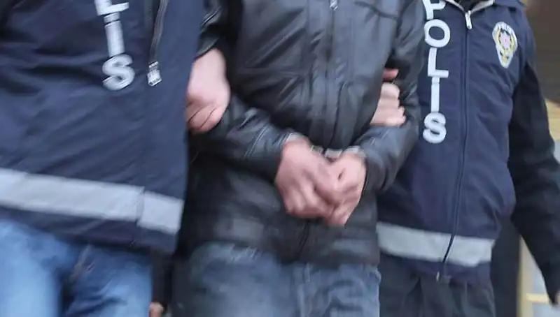 Konya’da Dev Dolandırıcılık Operasyonu: 13 Zanlı Tutuklandı!