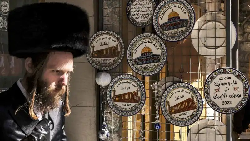 Gazze’de Barınma Sorunları Artıyor: Aileler Çocukları İçin Daire Arıyor