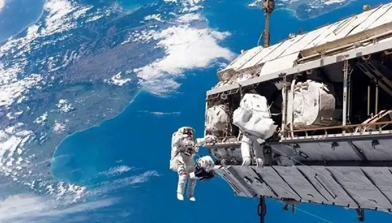 NASA ve Rusya Uzay İstasyonu İçin Tarihi Anlaşmayı Duyurdu