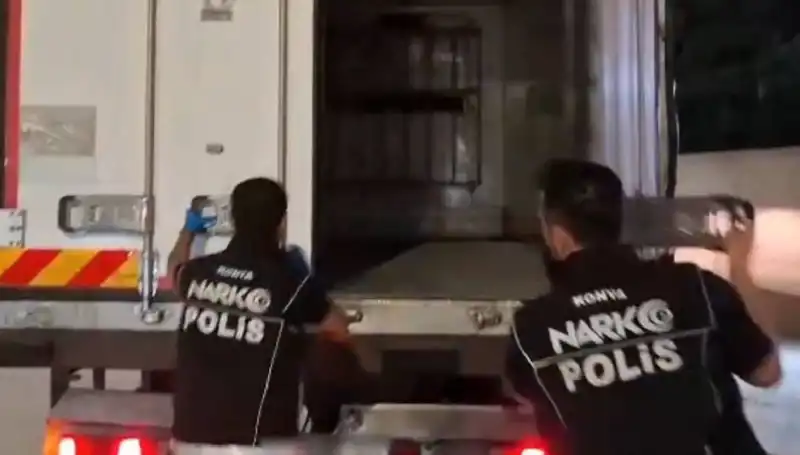 Konya’da Uyuşturucu Operasyonunda Dört Şüpheli Gözaltına Alındı