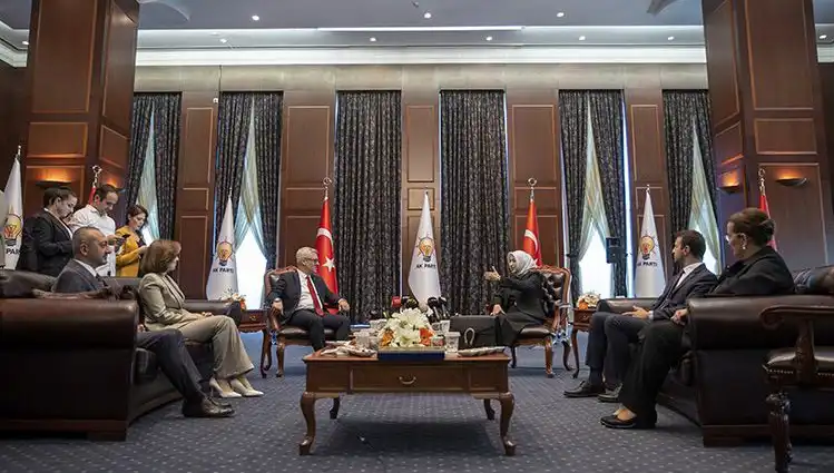 AK Parti Bayramlaşma Programı Açıklandı, CHP Davet Edilmeyen Partiler Arasında