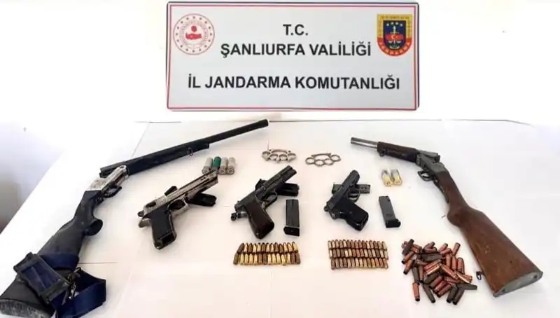 Şanlıurfa’da Ruhsatsız Silah Operasyonu: 5 Tutuklama ve Şok Detaylar