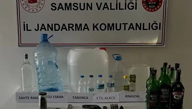 Samsun'da Sahte İçki Operasyonu: Litrelerce Tehlikeli İçki Ele Geçirildi!