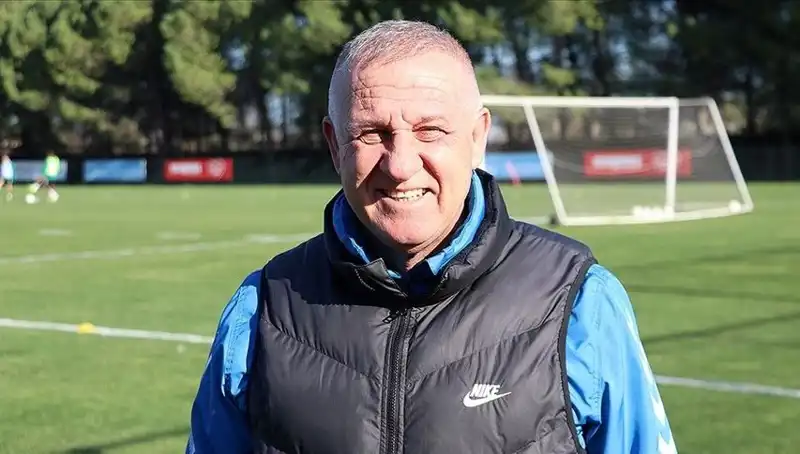 Ankaragücü'nde Şok Gelişme: Mesut Bakkal Görevden Alındı!