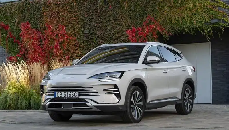 BYD'nin Hız Kesmesi: Elektrikli Araç Pazarında Neler Oluyor?