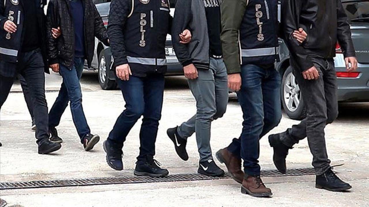 23 İlde FETÖ'ye Yönelik Gerçekleştirilen Operasyonda 71 Kişi Gözaltına Alındı