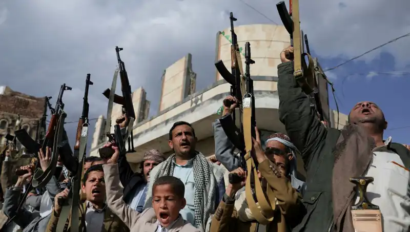 Yemen'deki Husiler, ABD'ye Karşı Kara Harekatına Hazırlanıyor İddiası