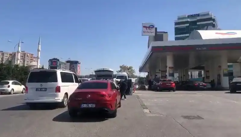 Deprem Sonrası Akaryakıt İstasyonlarında Yaşanan Kuyruklar Neden Patladı?