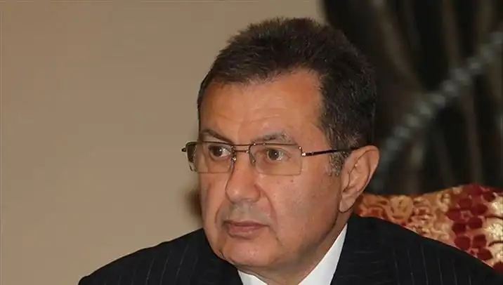 Mehmet Emin Karamehmet: İş Dünyasının Önemli İsimlerinden Biri