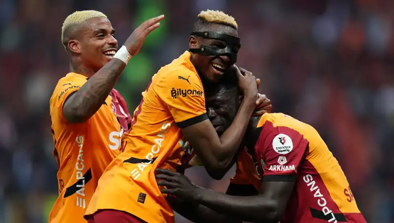 Lemina'dan Osimhen'e Destek Mesajı: Kararına Saygı Duymak Gerek!