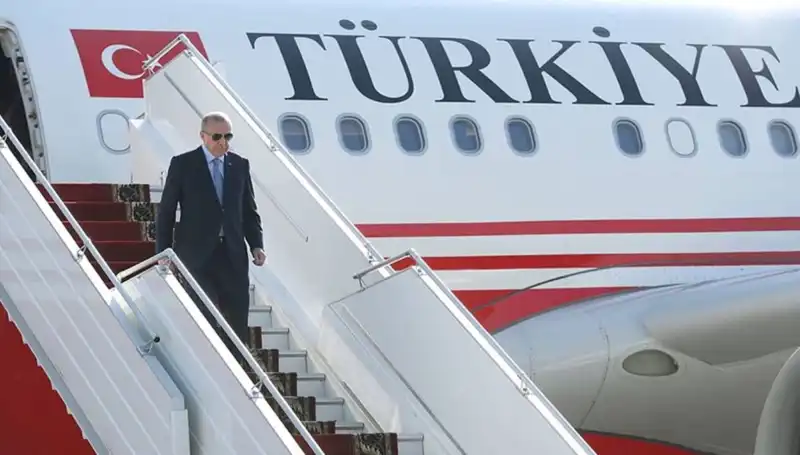 Cumhurbaşkanı Erdoğan İtalya Dönüşüyle Yeni Görevler Üstleniyor
