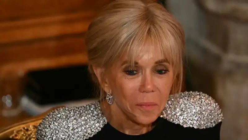 First Lady Davasında Sonuç: "Erkek Olarak Doğdu" Yalanıyla Savaş Kazanıldı