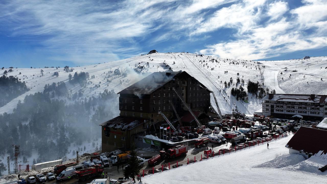 Bolu Belediyesi, Yanan Otele Uygunluk Belgesi Verdi