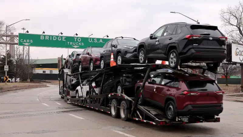 Toyota'dan ABD Pazarına Özel Yenilikçi Hibrit Araç Stratejisi