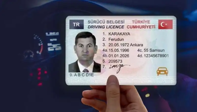 Eski Tip Ehliyet Sahiplerine NVİ'den Kritik Yenileme Uyarısı!