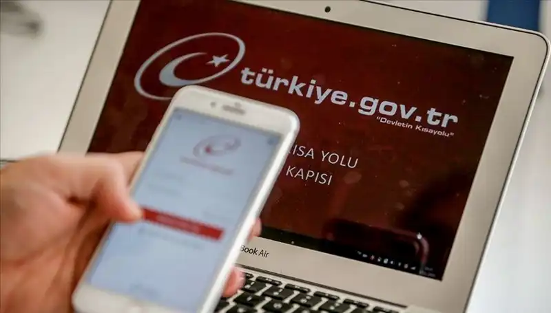 Türkiye’de e-Devlet ile Sunulan 8 Binin Üzerindeki Hizmetle Kolaylık Dönemi Başladı